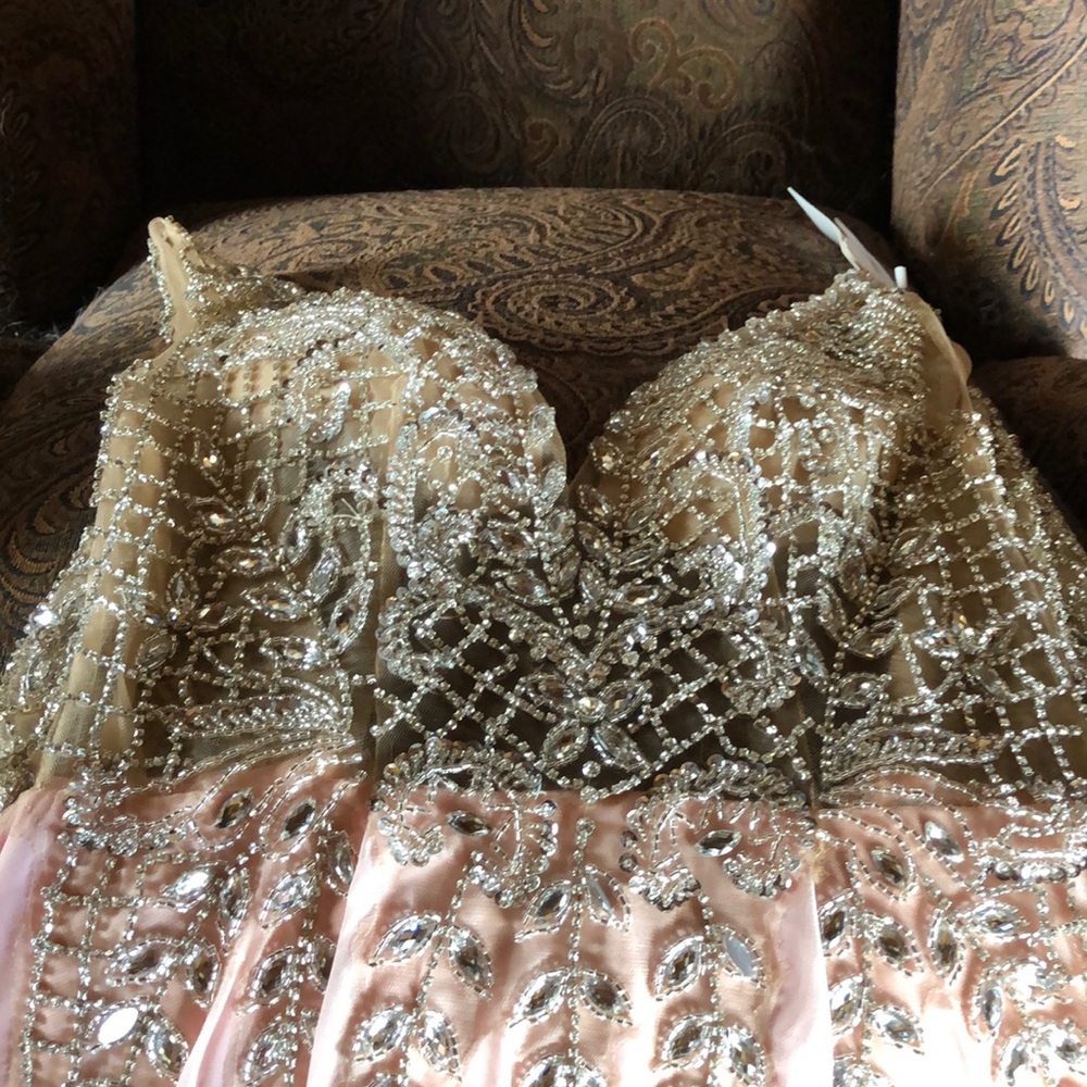 Prom Dress - Picture 1 of 3